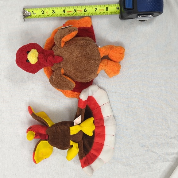 2 TY TURKEY "GOBBLE" THANKSGIVING BEANIE BABIES & THANKFUL PIE DISH - Picture 5 of 10